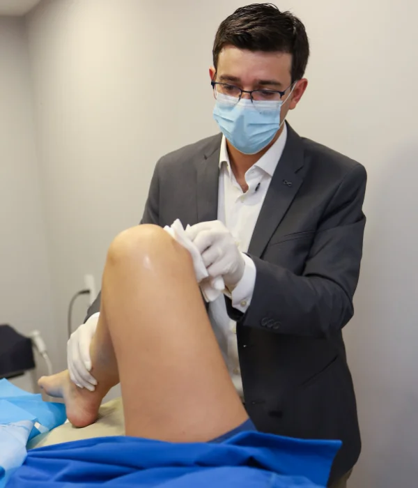 Dr. Ernane Magalhães